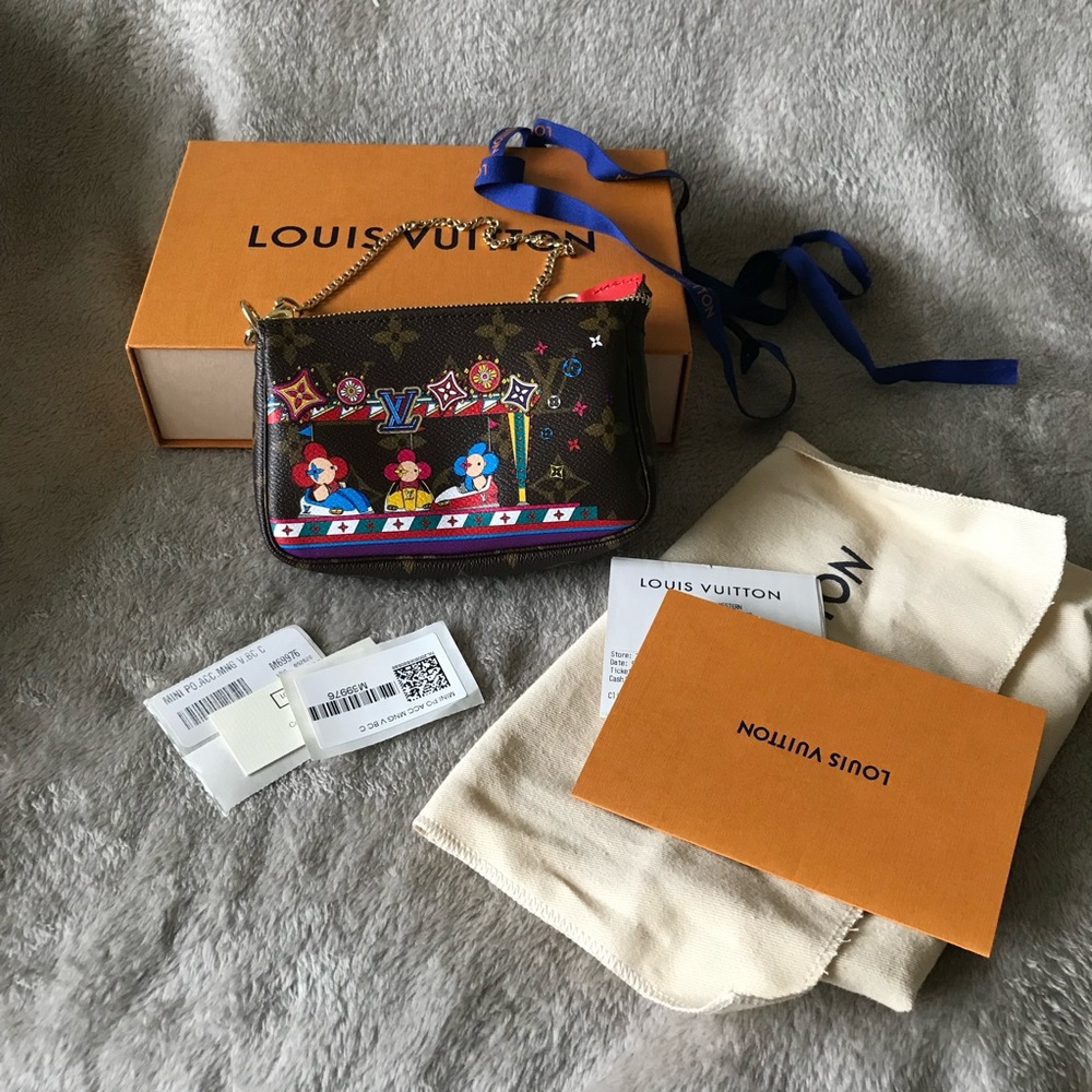 Louis Vuitton mini pochette accessories limited edition